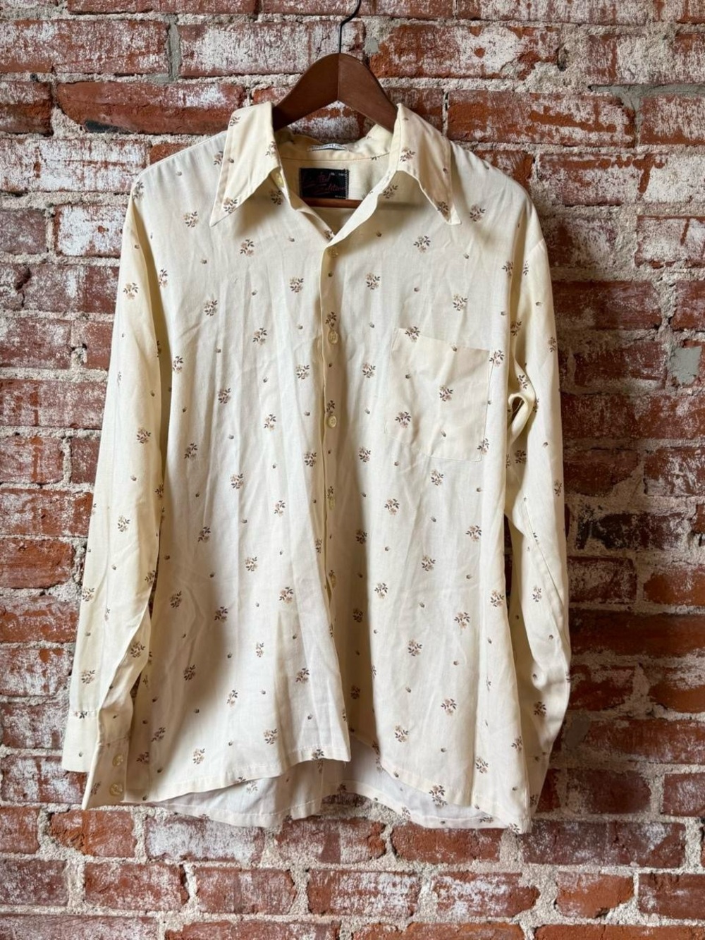 Men's Cream 70s Floral Button-Up Shirt